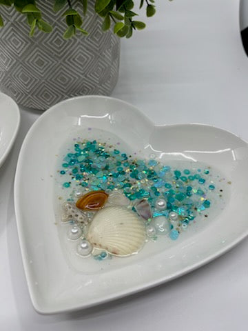 Ring Trinket Dish. Ceramic 6" Heart with Shells and Teal Glitter