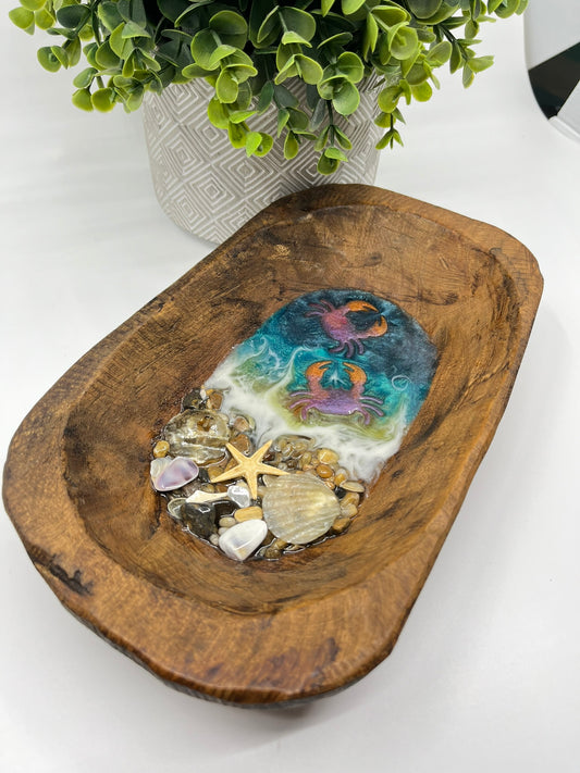 Wooden Primitive Dough Bowl with Ocean Resin Orange and Purple Crabs and Outer Banks Shells