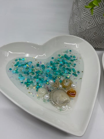 Ring Trinket Dish. Ceramic 6" Heart with Shells and Teal Glitter